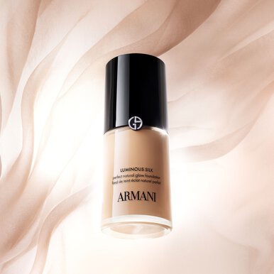 Armani Beauty Luminous Silk Natural Glow Foundation